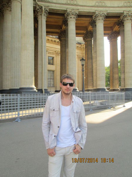 Алексей Уханов