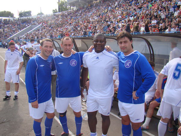 Миша Азарье