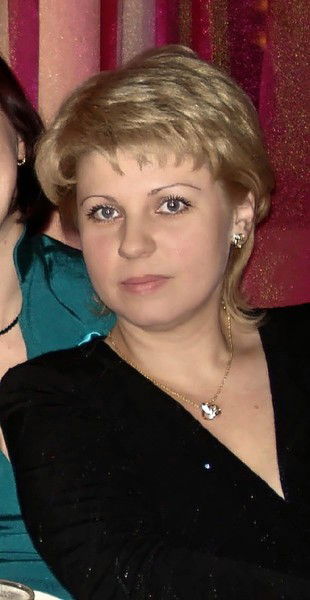 Соня Акберова