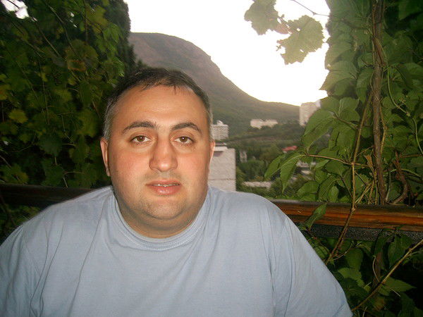 Арташес Шахбазян