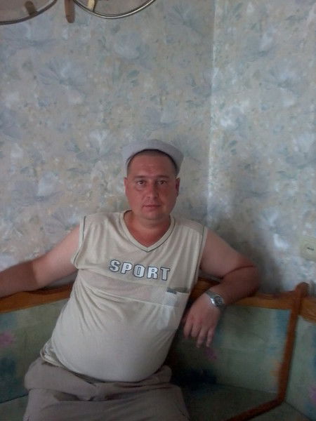 Евгений Иванов