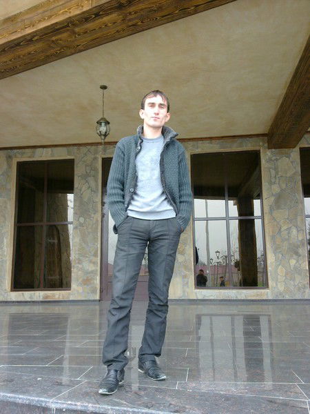 Ислам Магомадов