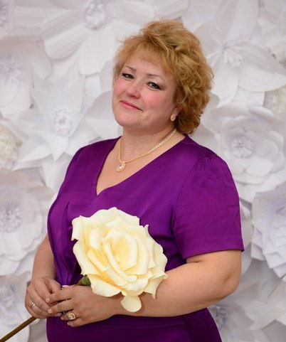 Лариса Карась