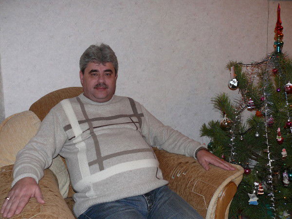 Александр Петриченко