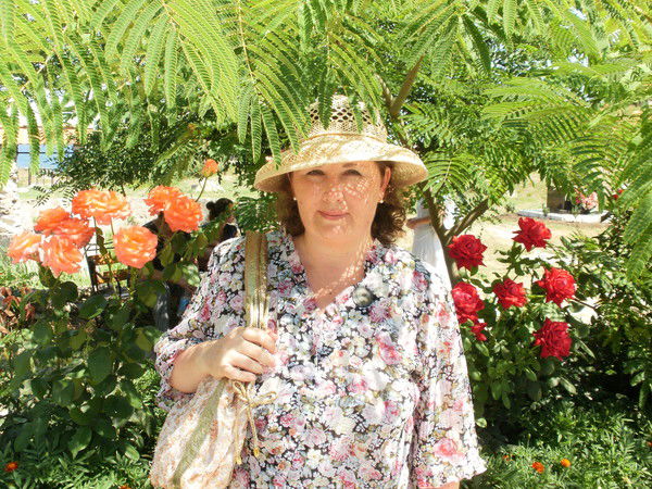 Елена Аслямова