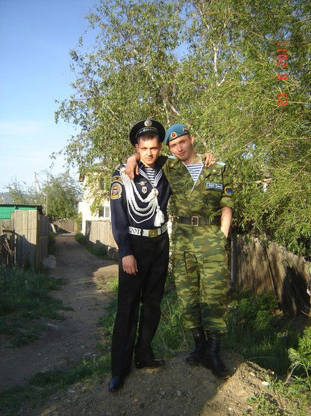 Александр Окладников