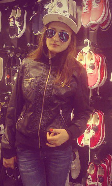 Мария Попова