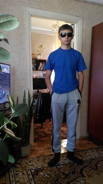 Толик Сырги