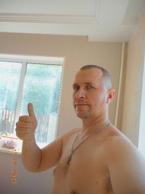 Юрий Сувалов