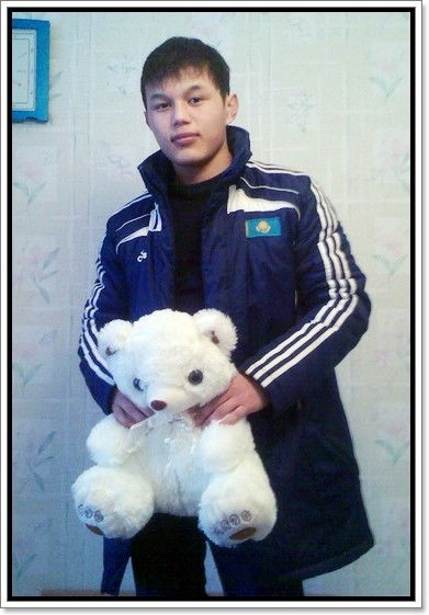 Omirbek Шынтасов