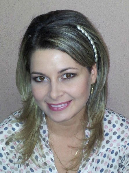 Лена Пономарёва