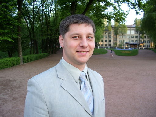 Роман Бедгер