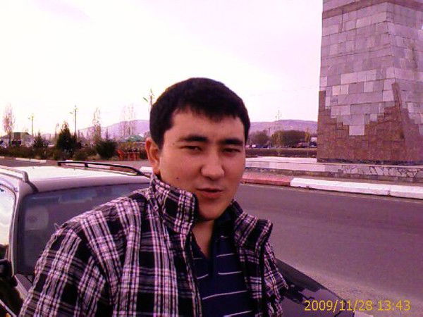 Айбек Атамкулов