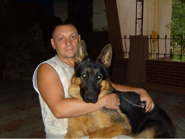 Геннадий Наум