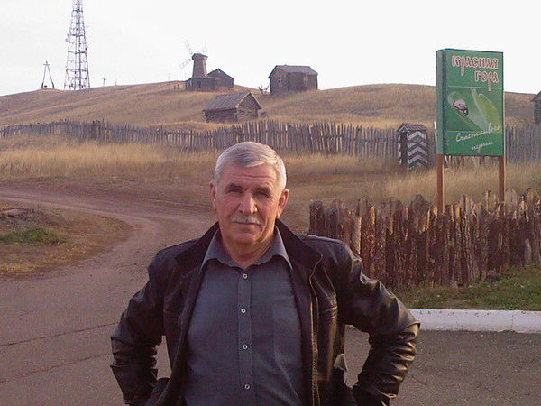 Владимир Ушмодин