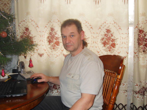 Виталий Голиков