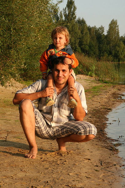 Андрей Олейник