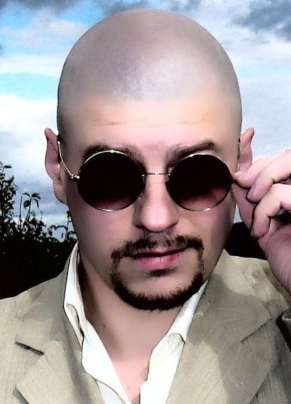 Артем Худяков