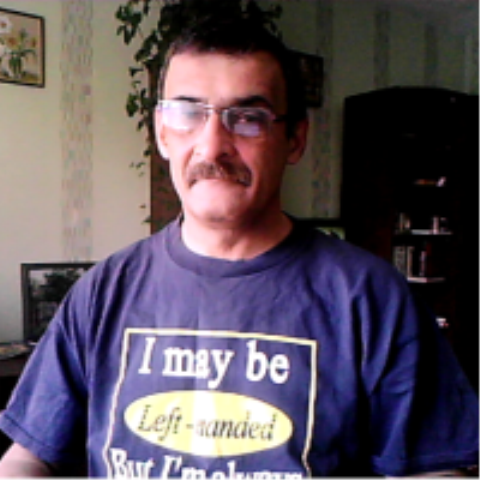 Андрей Новоселов