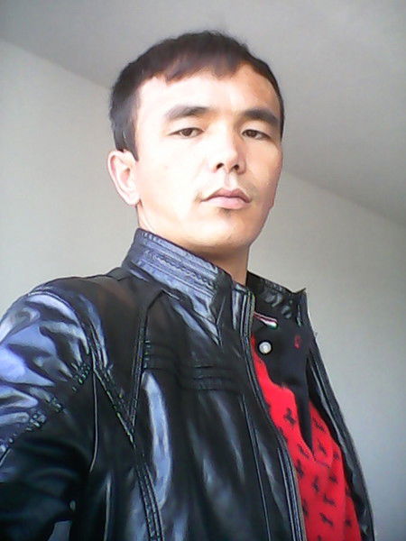 Алмаз Арзыбеков