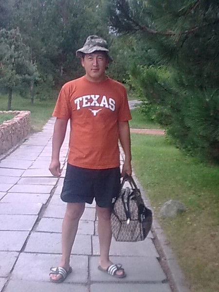 Давран Садыков