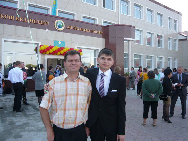 Александр Надеин