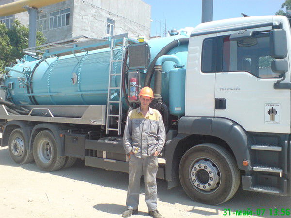 Максим Конопелько