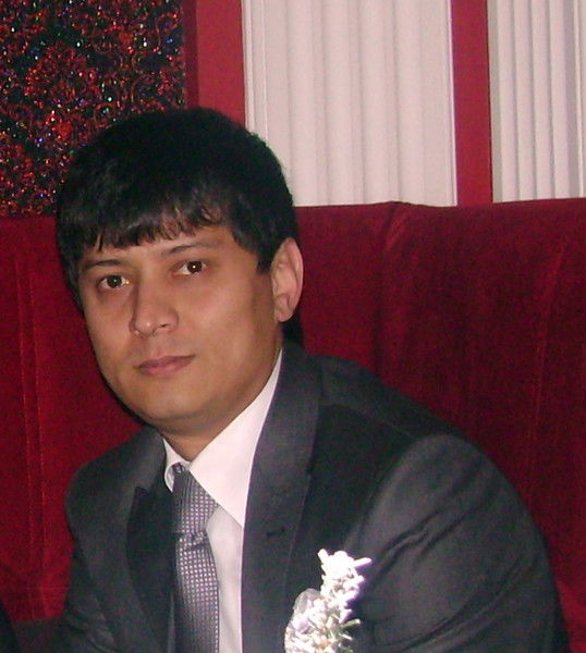 Фозил Дустов