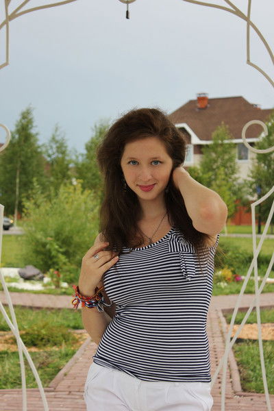 Настёна Седова