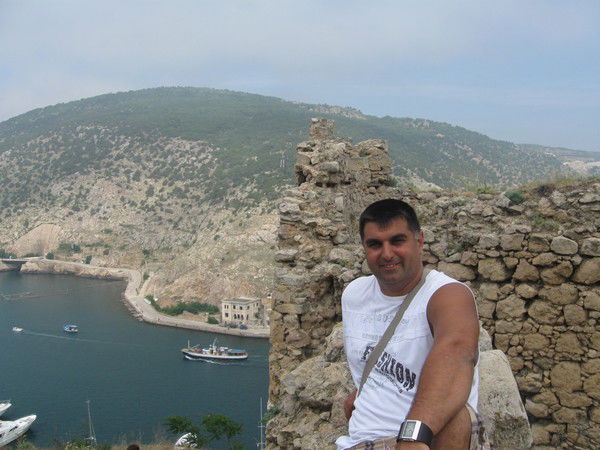 Максим Владыка