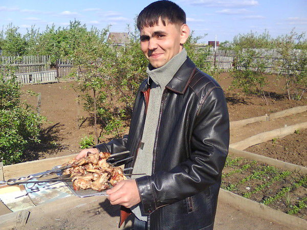 Данис Алтапов