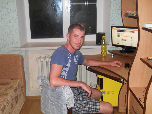 Максим Быстров