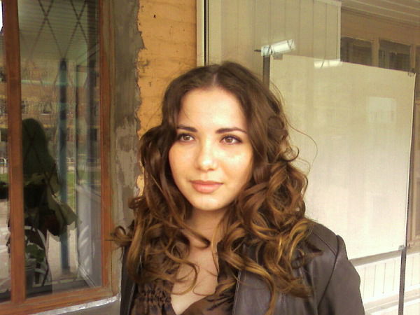 Элина Захарова