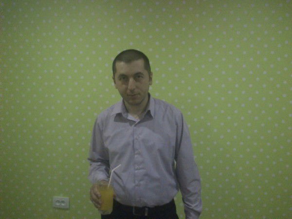 Демис Хаширов