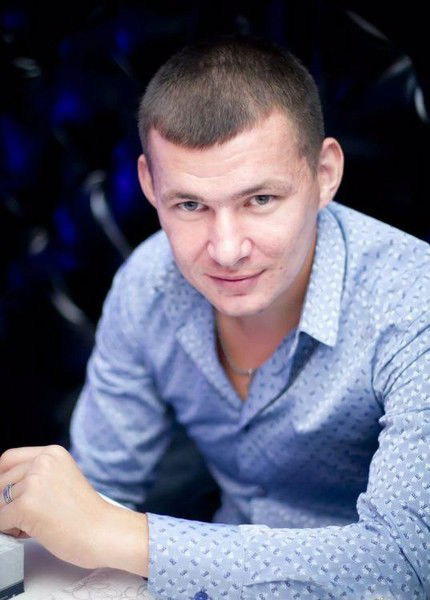 Антон Новосад