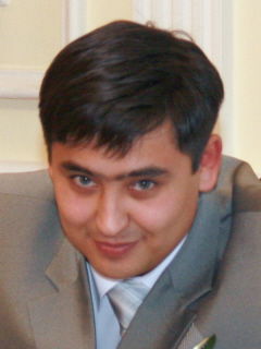 Алишер Досмухамедов