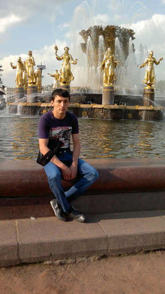 Стас Ахмедов