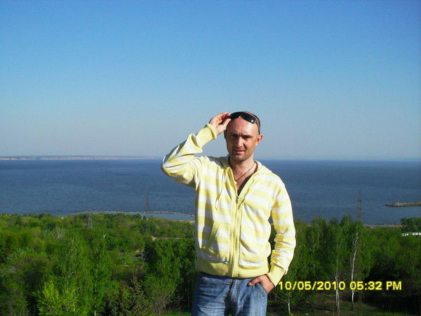 Дмитрий Бугров