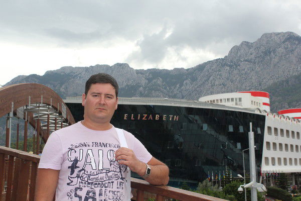 Александр Маслов