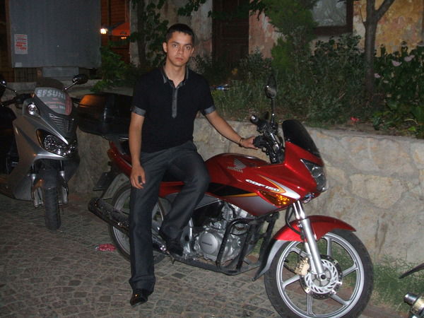 Анвар Абдуллаев