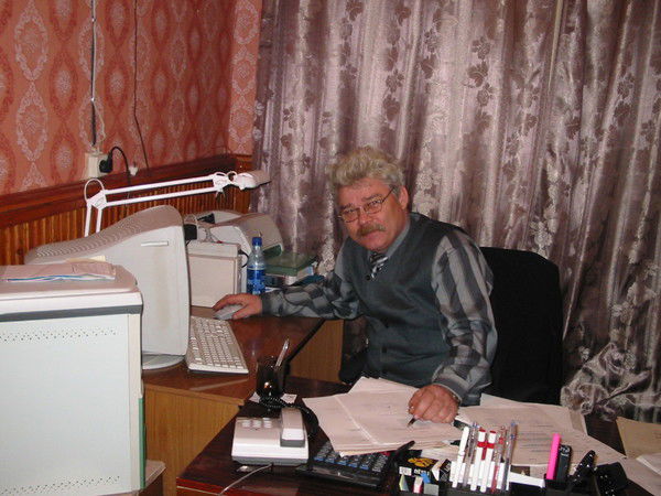 Виктор Харитонов