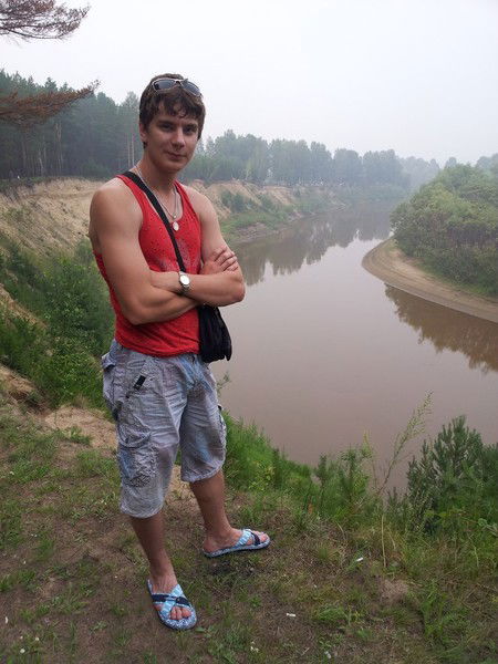 Андрей Гусев