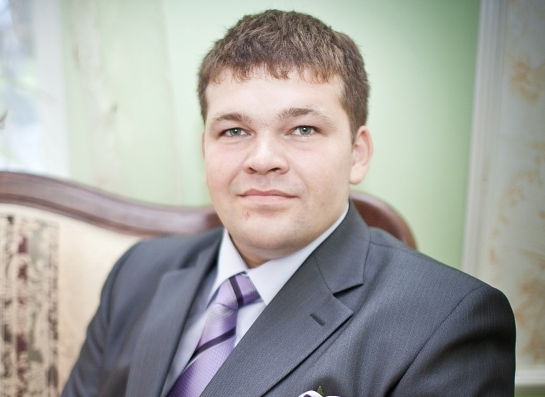 Александр Гоголев