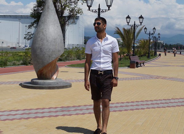 Леша Петросян