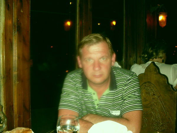 Сергей Межонов