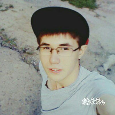 Данил Захаров