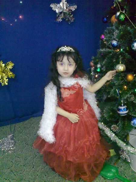 Зухра Суюнбаева