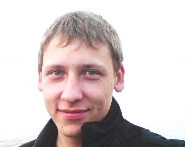 Виктор Титов