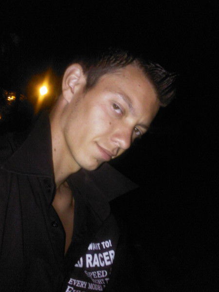 Олег Негрій