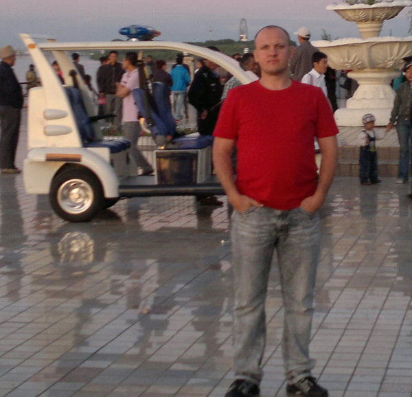 Андрей Косторной